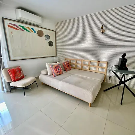 3 Pieces- Vieux Port- Terrasse - Parking Possible Appartement